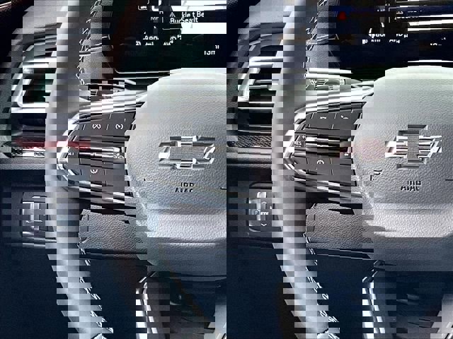 New 2026 Chevrolet Traverse Z71 w/ Driver Confidence Package image 19