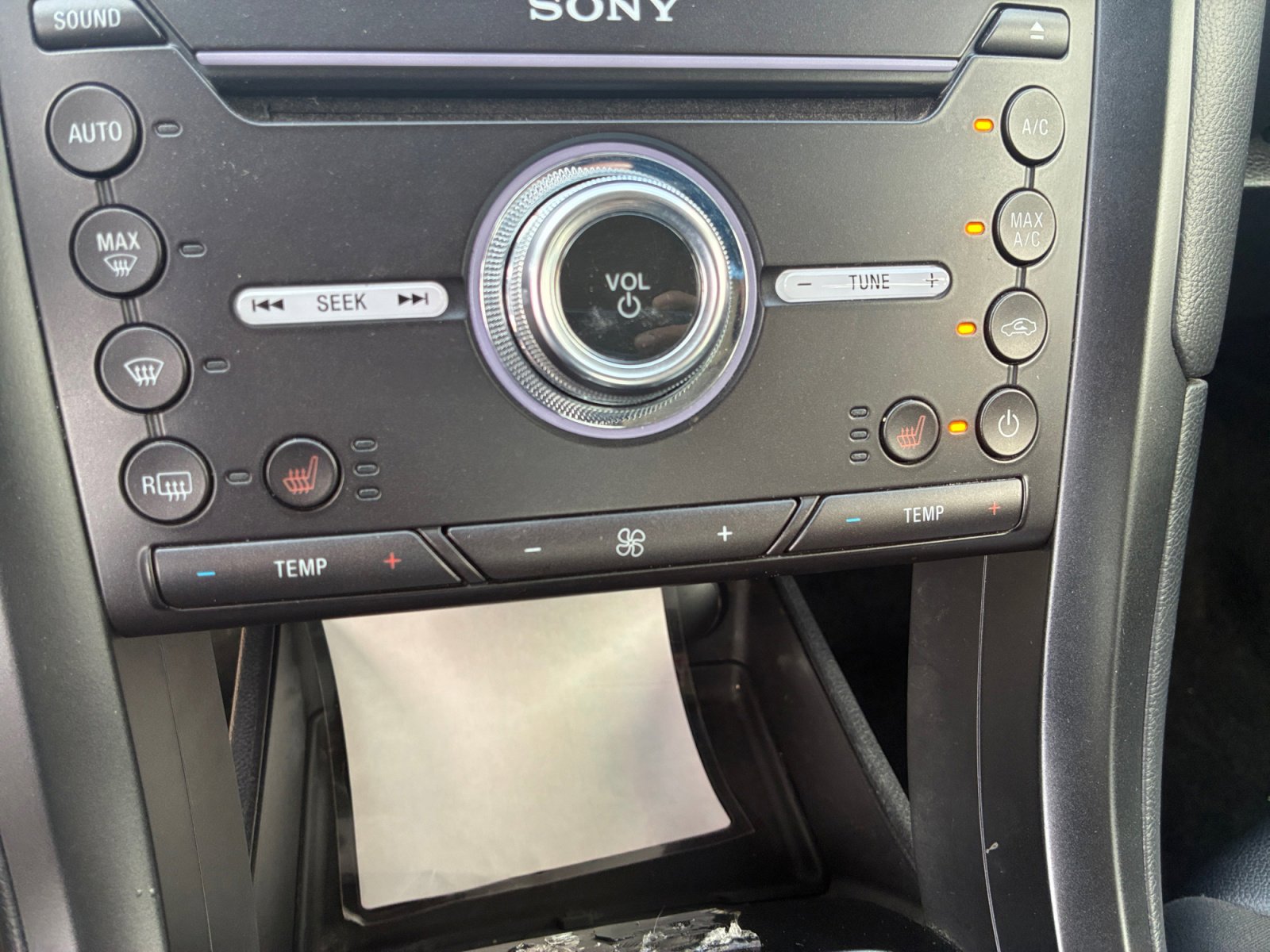 Used 2018 Ford Fusion Titanium image 21