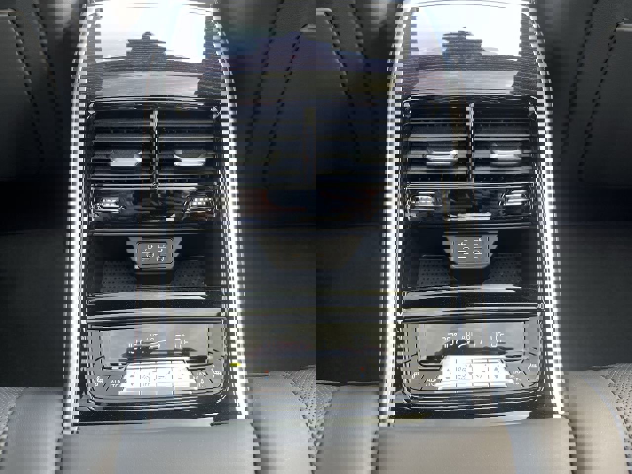 Certified 2024 BMW 840i Gran Coupe image 31