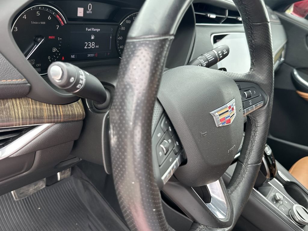 Used 2020 Cadillac XT4 Sport FWD image 16
