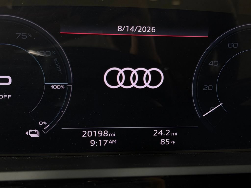 Used 2024 Audi Q8 e-tron Premium Plus w/ Premium Plus Package AWD/4WD image 13