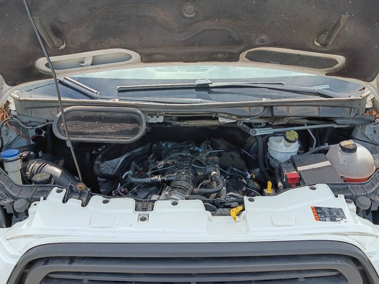 Used 2015 Ford Transit 150 XL RWD image 31