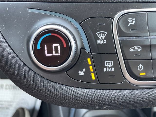 Used 2024 Chevrolet Malibu LT image 24