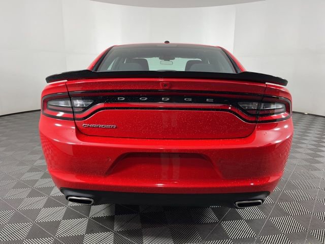 Used 2022 Dodge Charger SXT image 9