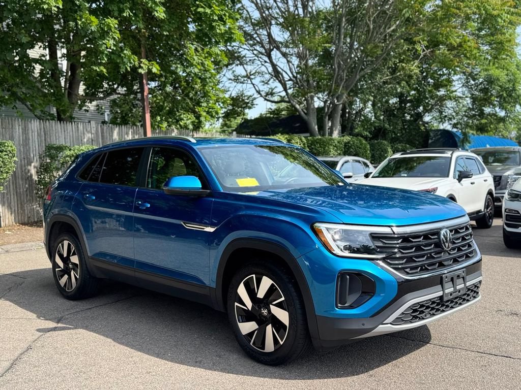 Used 2024 Volkswagen Atlas Cross Sport SE w/ Panoramic Sunroof Package AWD/4WD image 8