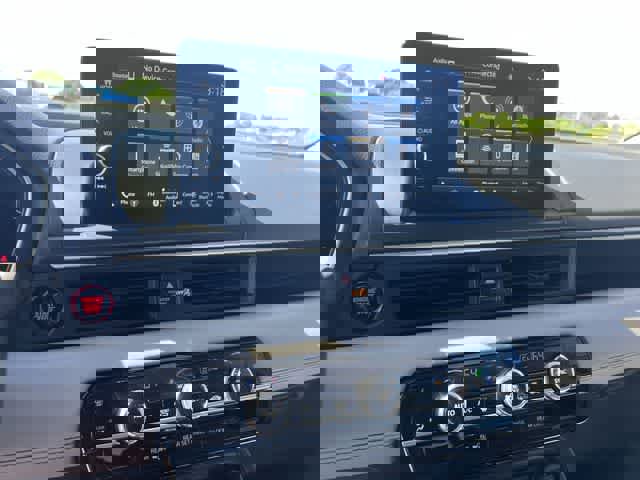 Certified 2025 Honda Pilot EX-L image 18