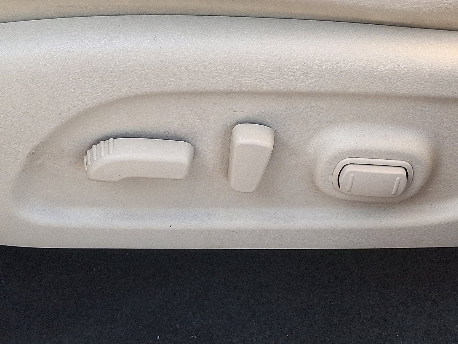 Certified 2019 INFINITI QX60 Luxe w/ Essential Package image 26