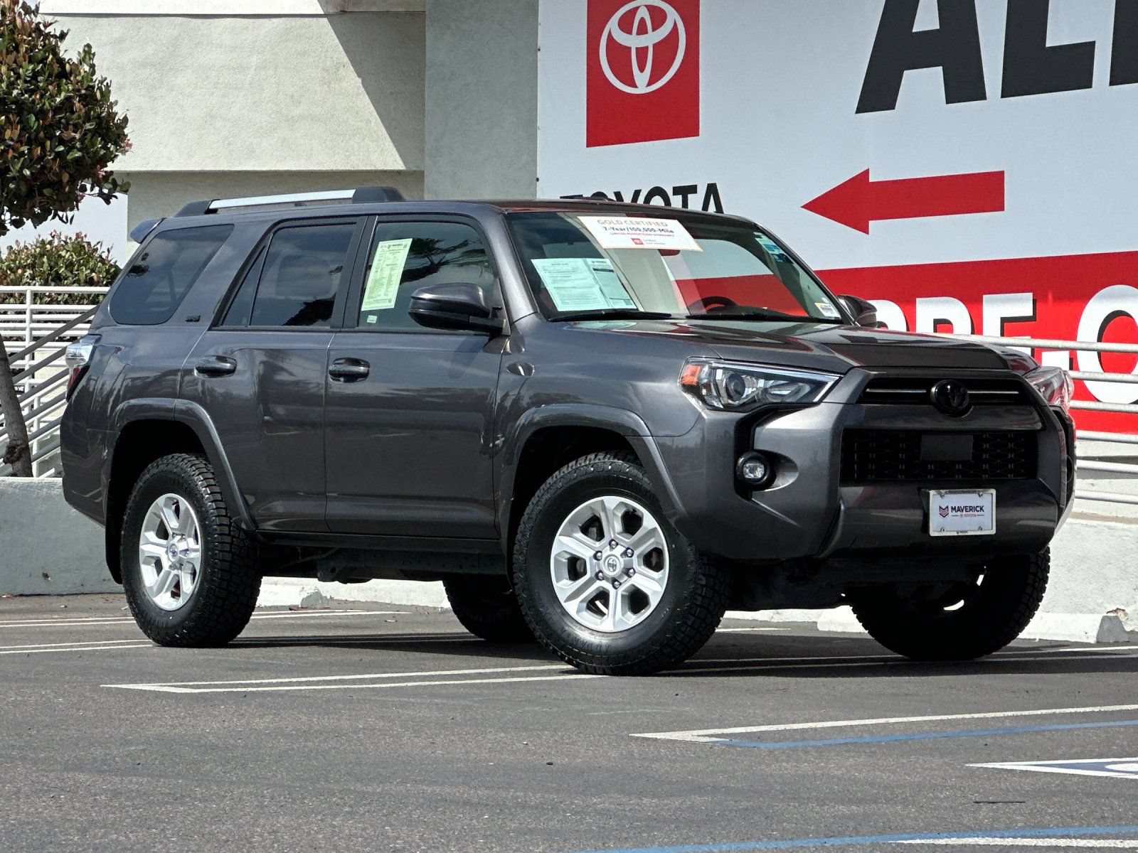 Used 2023 Toyota 4Runner SR5 RWD image 7