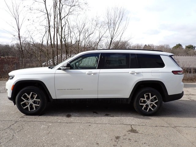 New 2025 Jeep Grand Cherokee L Limited image 2