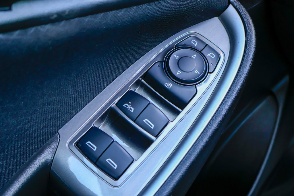 Used 2024 Chevrolet Malibu LT FWD image 16