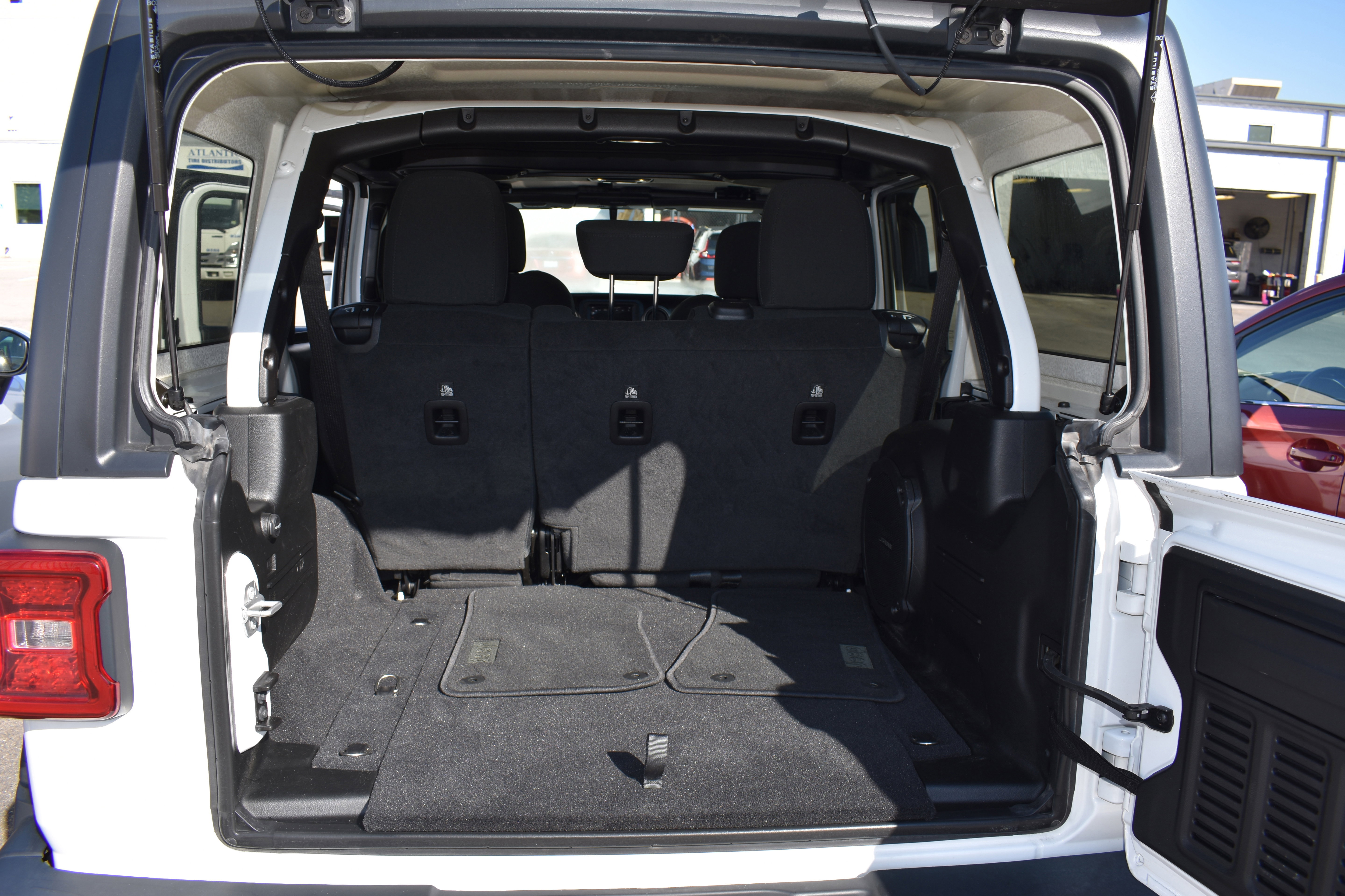 Used 2021 Jeep Wrangler Unlimited Sport AWD/4WD image 33