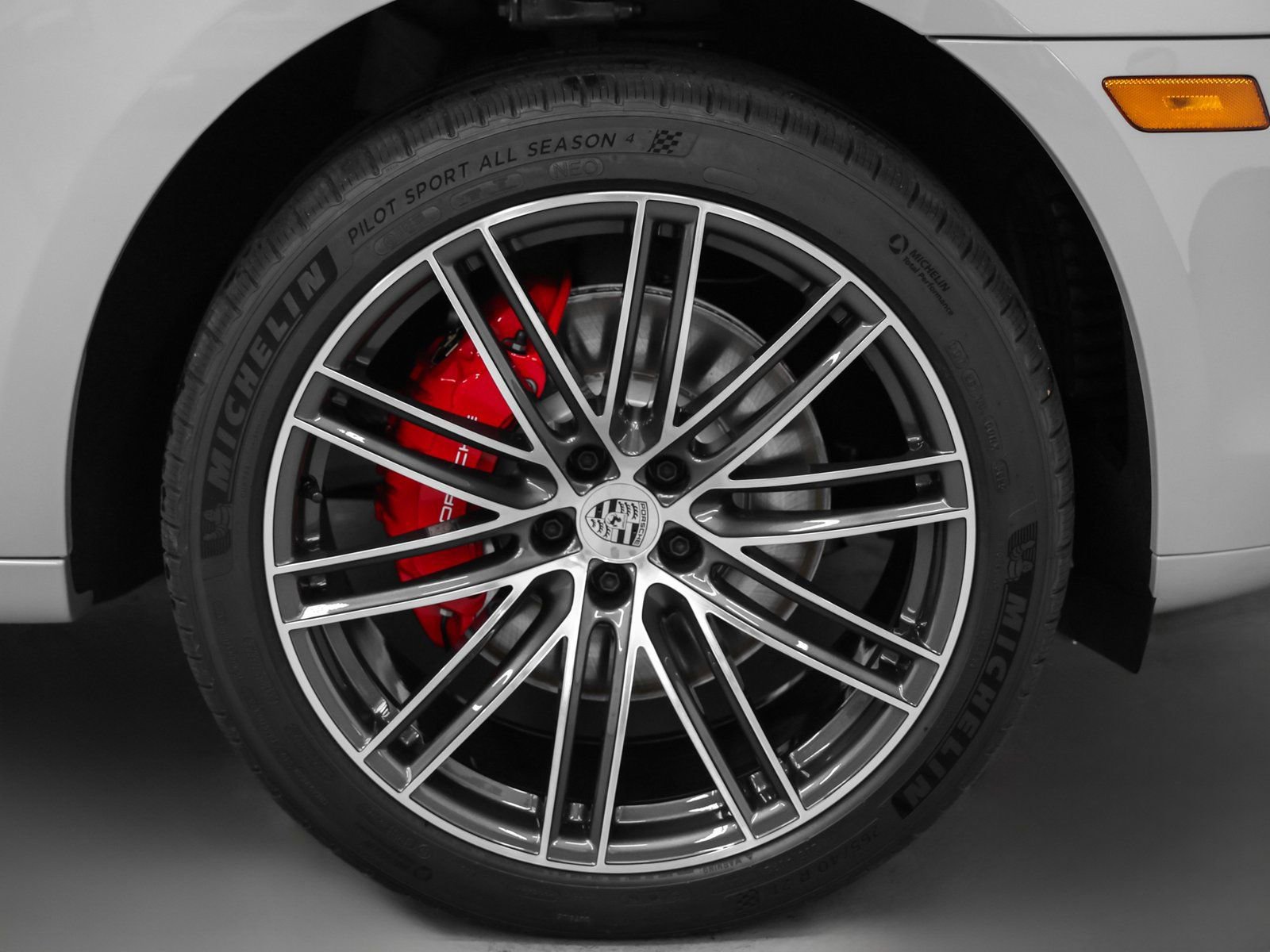 New 2026 Porsche Macan S image 16