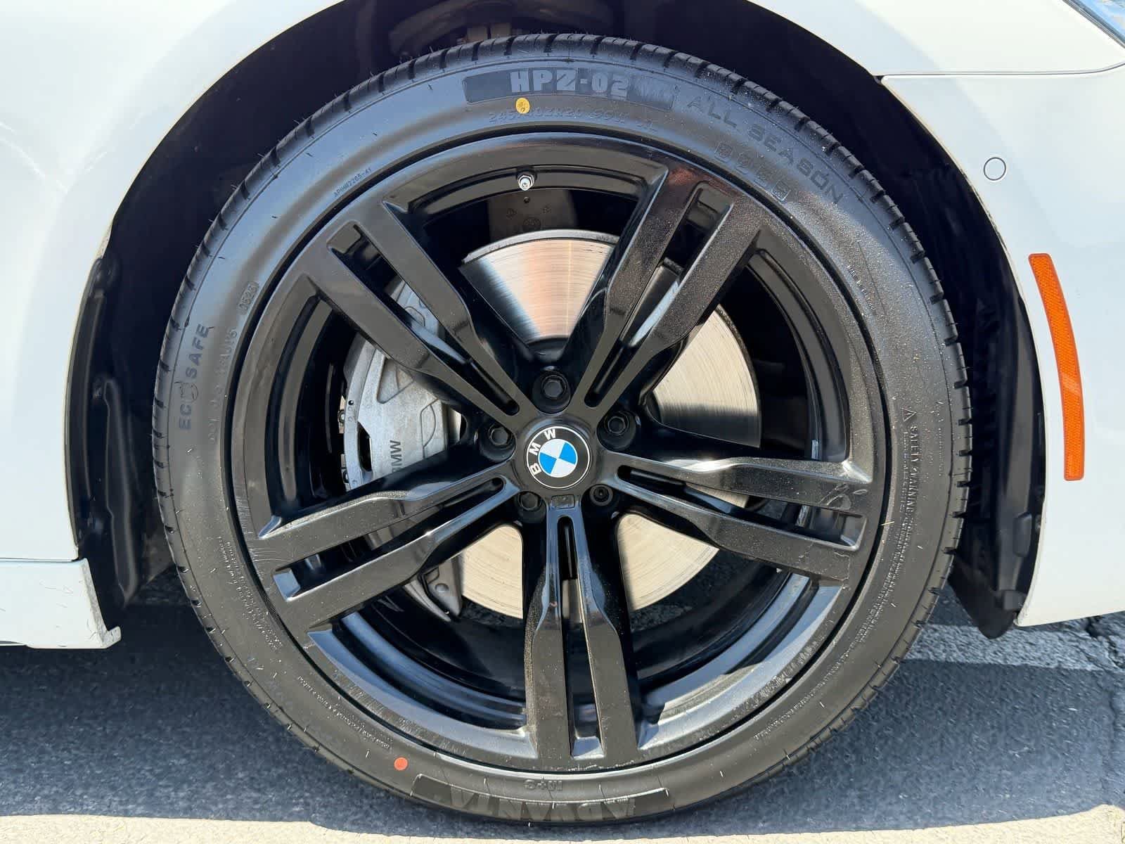 Used 2019 BMW 750i w/ Executive Package RWD image 10