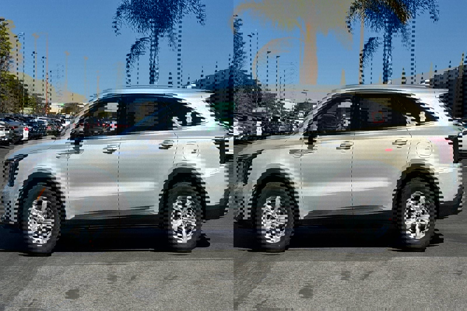 New 2026 Kia Sorento LX image 7