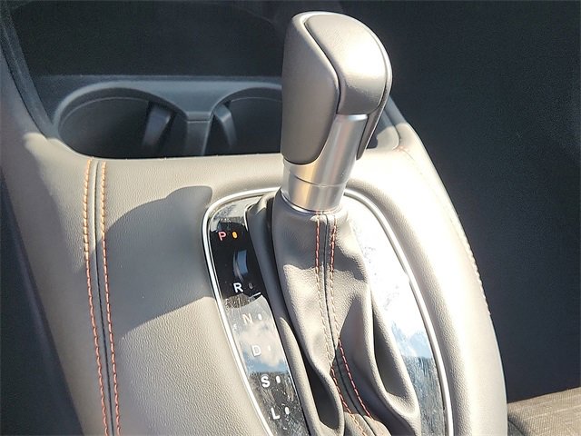 Used 2025 Honda HR-V Sport image 14