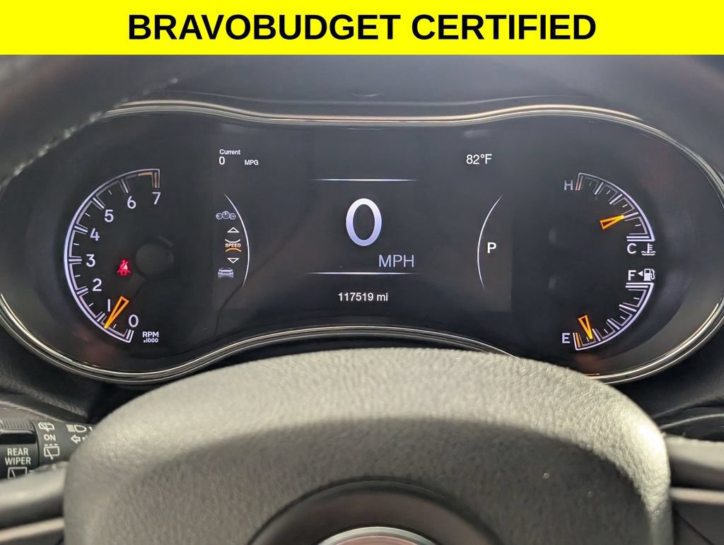 Used 2018 Jeep Grand Cherokee Limited AWD/4WD image 17