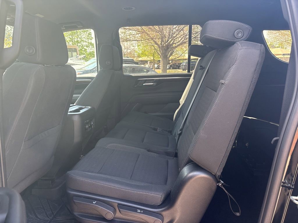 Used 2025 Chevrolet Suburban LS w/ Max Trailering Package AWD/4WD image 16