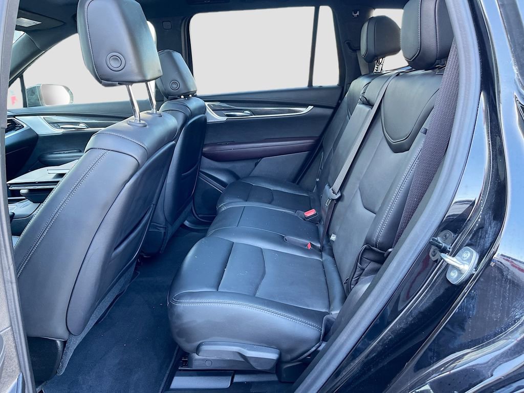 Used 2024 Cadillac XT6 Sport image 26