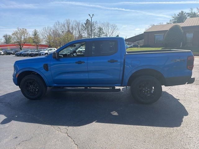 Used 2025 Ford Ranger XLT w/ Black Appearance Package AWD/4WD image 11