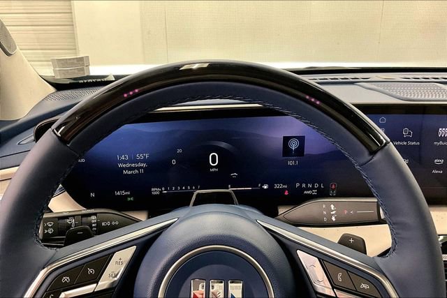 Used 2025 Buick Enclave Avenir w/ Super Cruise Package image 28