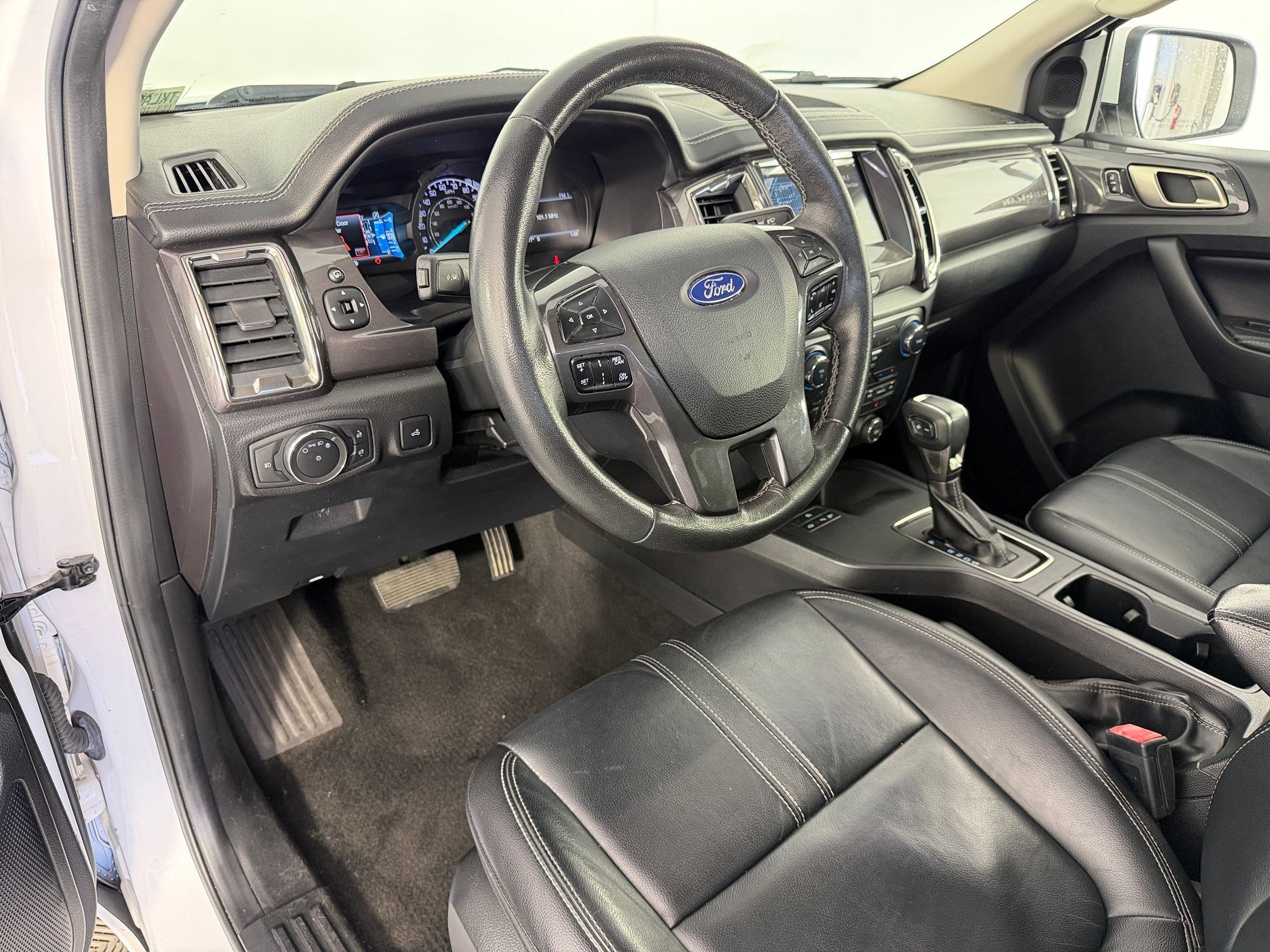 Used 2019 Ford Ranger Lariat w/ Technology Package image 4
