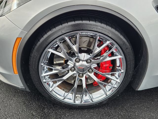 Used 2016 Chevrolet Corvette Z06 w/ 2LZ Preferred Equipment Group image 8