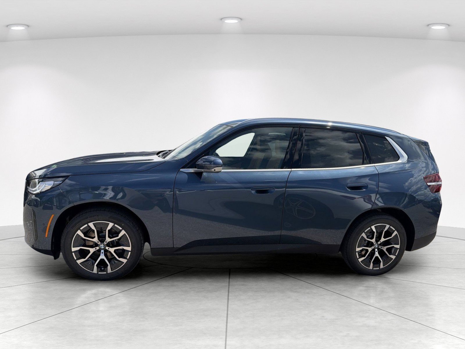New 2026 BMW X3 xDrive30i w/ Premium Package AWD/4WD image 7