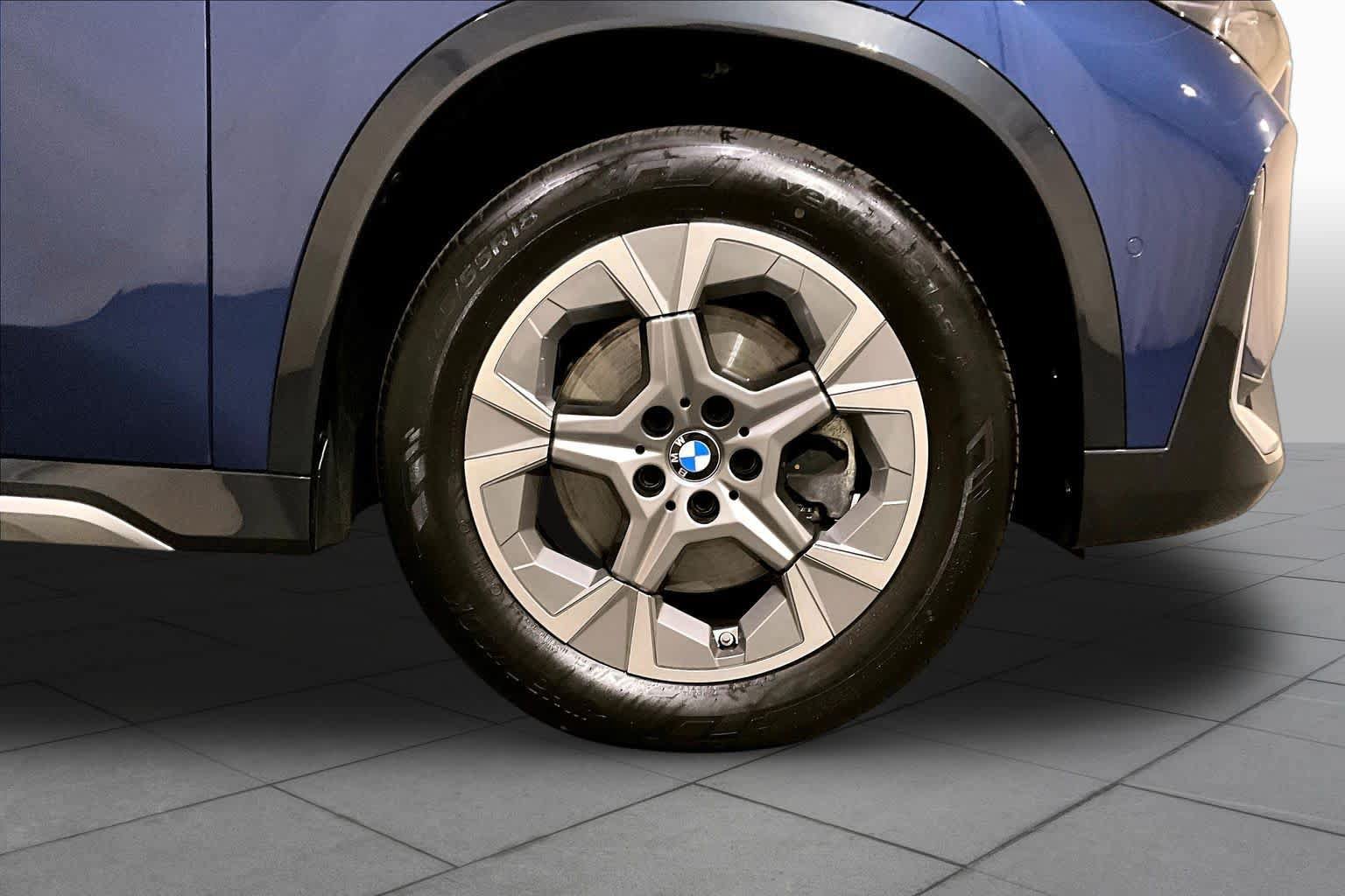 Certified 2025 BMW X1 xDrive28i w/ Premium Package AWD/4WD image 10