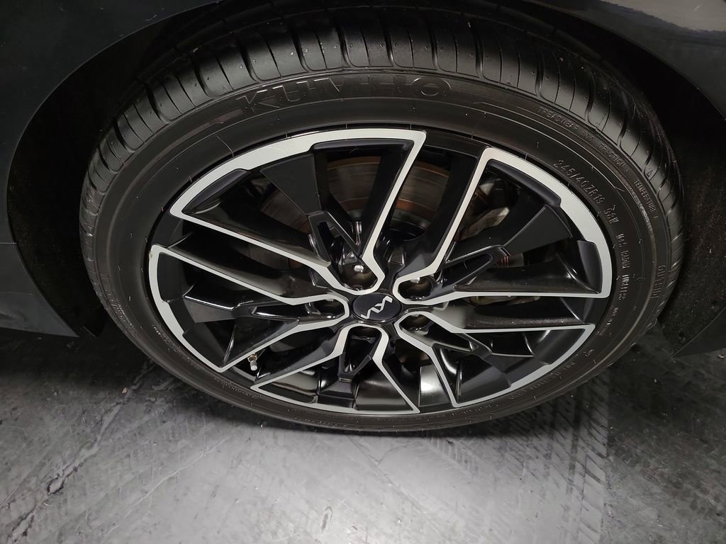 Used 2023 Kia K5 GT w/ GT1 Package FWD image 10