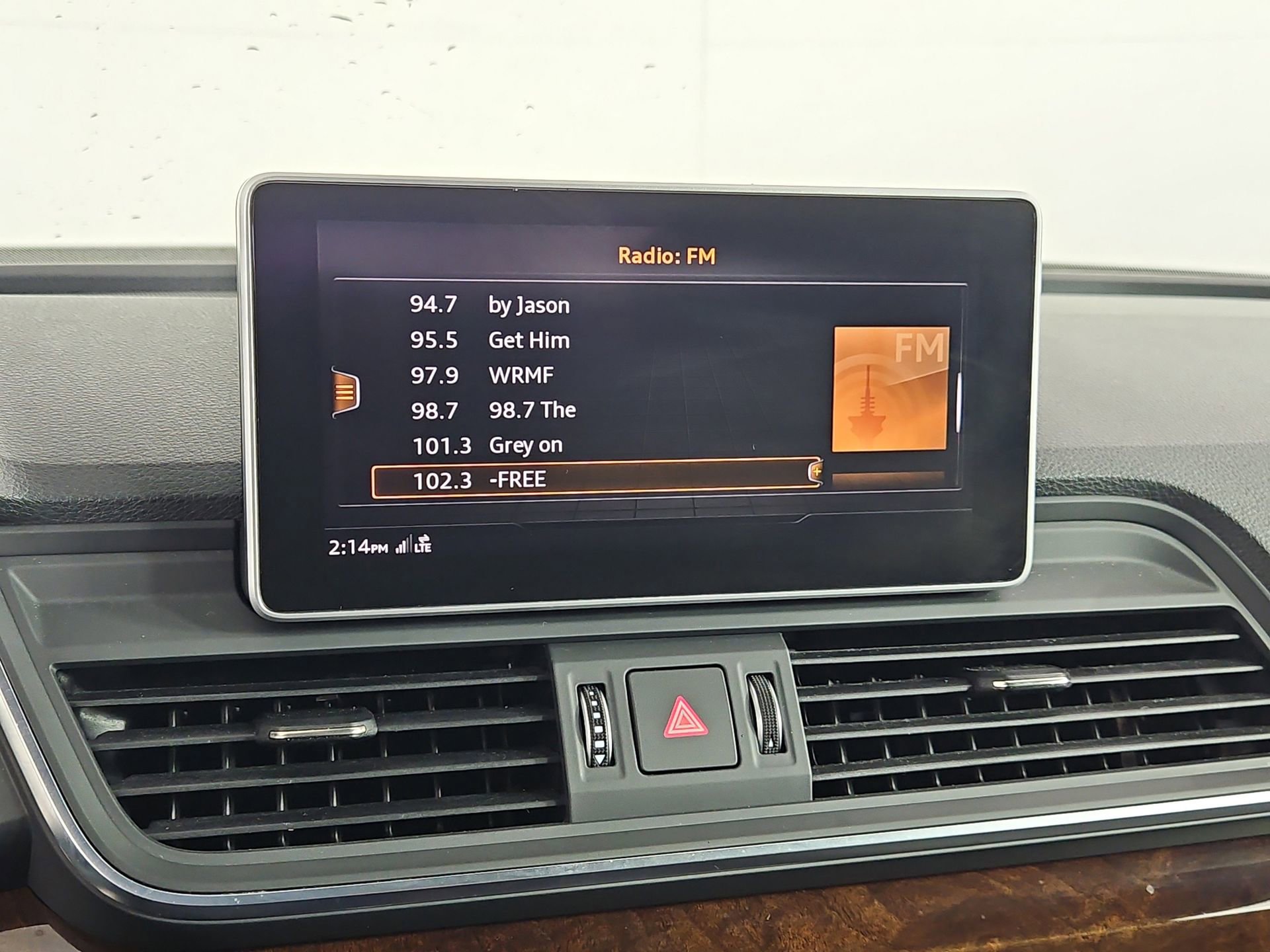 Used 2018 Audi Q5 2.0T Premium Plus w/ Premium Plus Package image 31