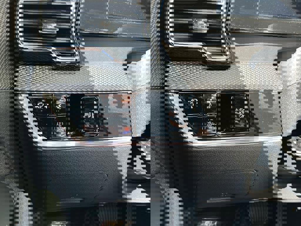 New 2025 Kia Sportage LX image 26