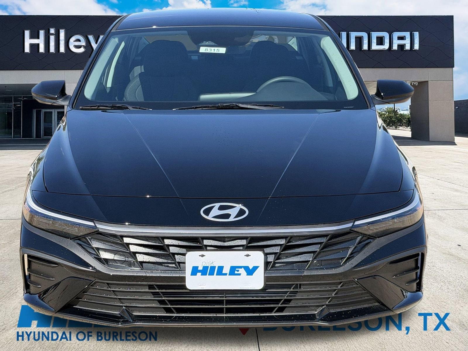 Certified 2026 Hyundai Elantra SE FWD image 8