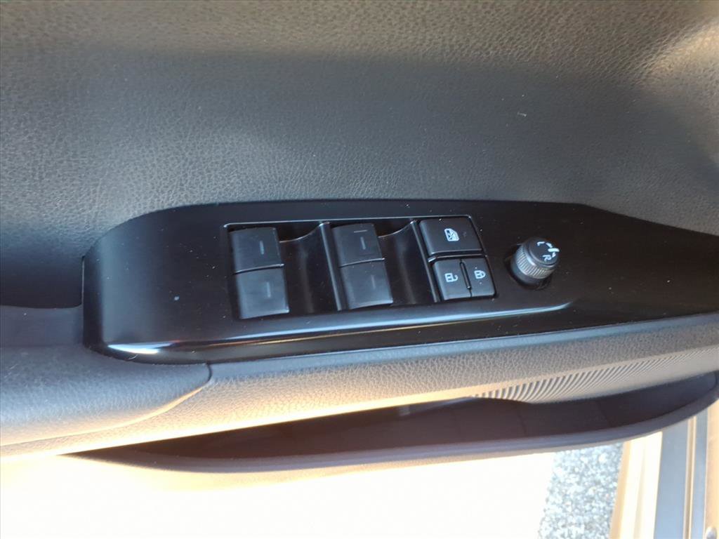 Certified 2025 Toyota Camry SE w/ Convenience Package image 25