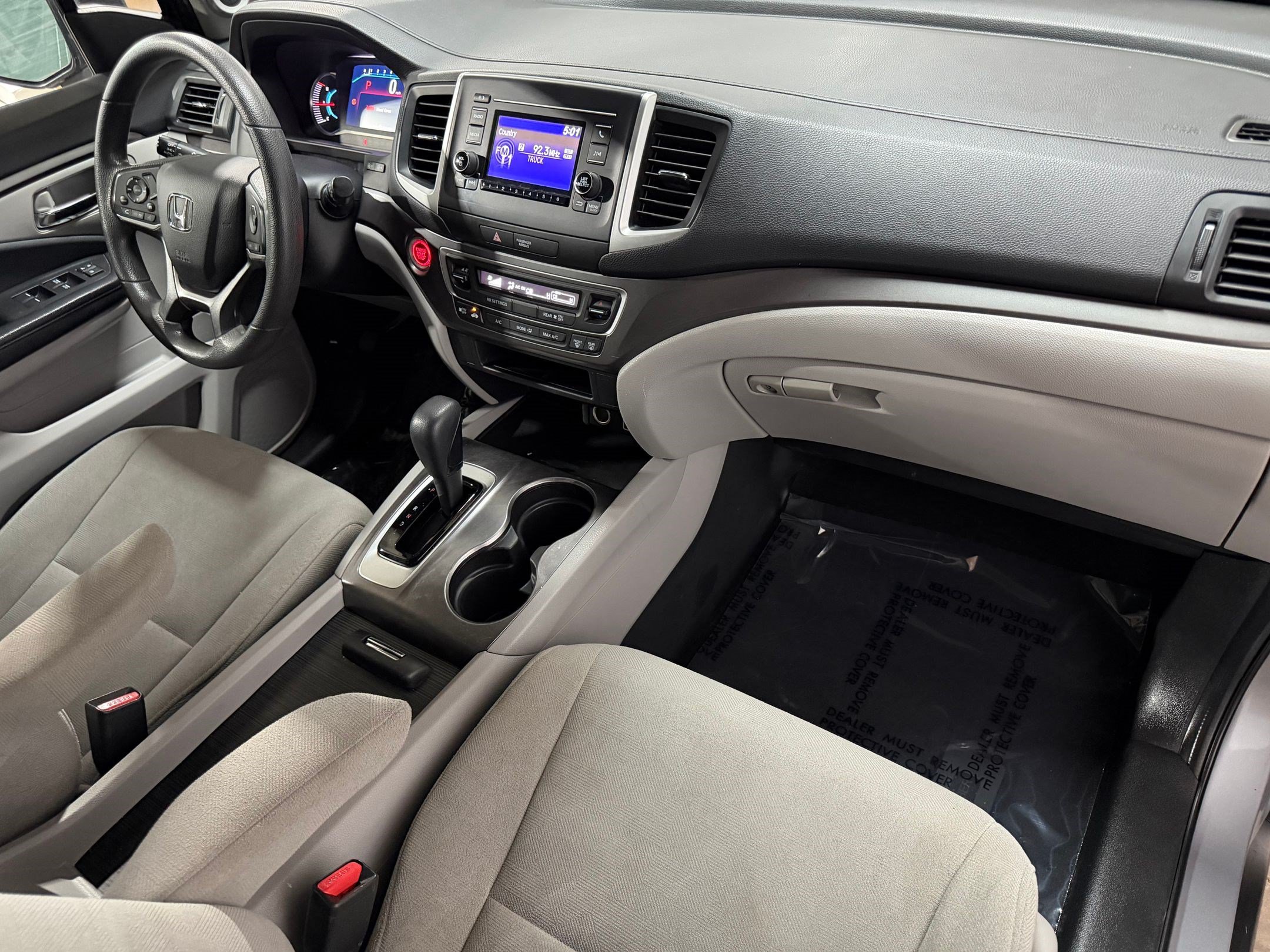 Used 2020 Honda Pilot LX image 43