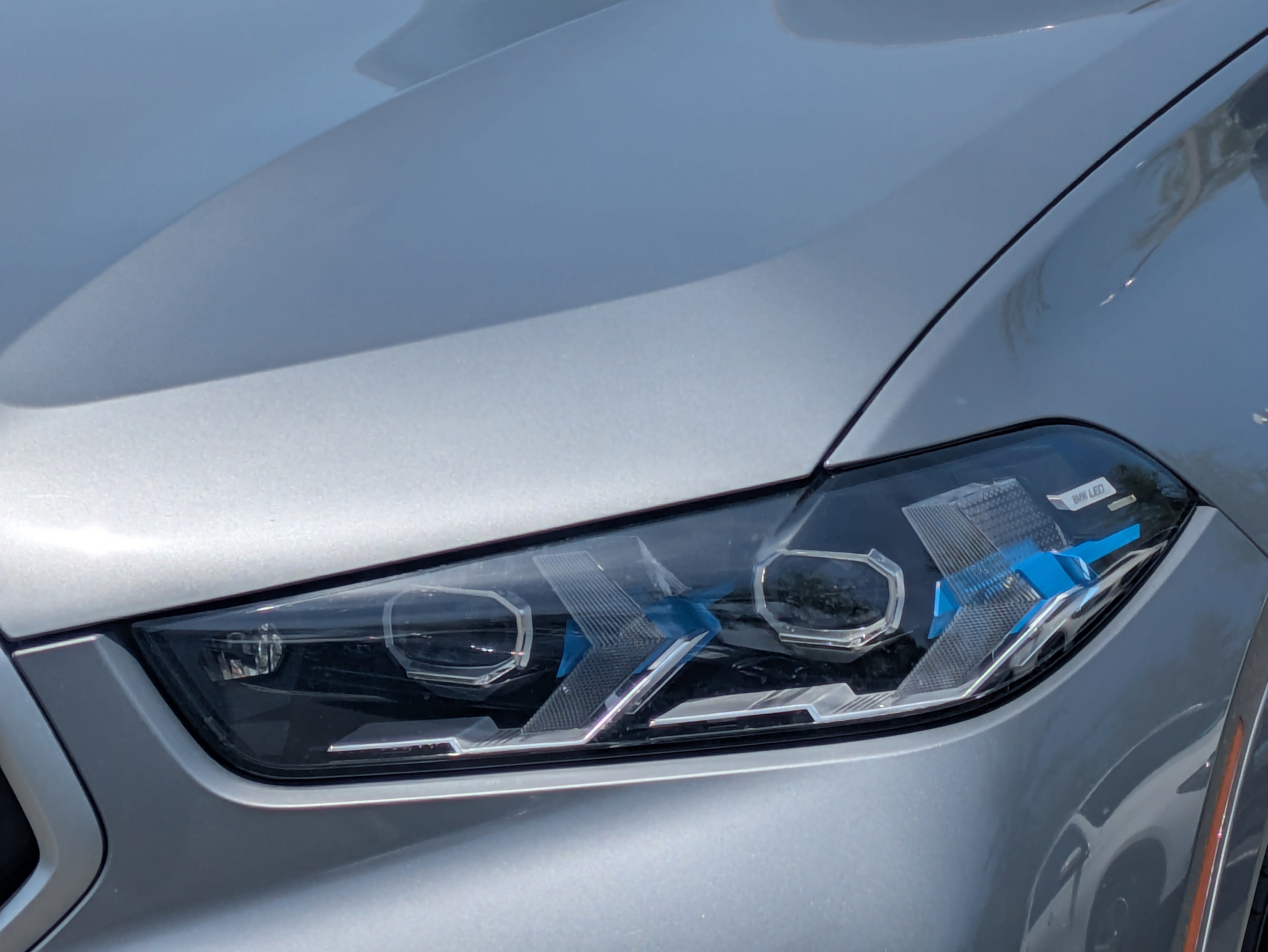 Used 2025 BMW X6 xDrive40i AWD/4WD image 9