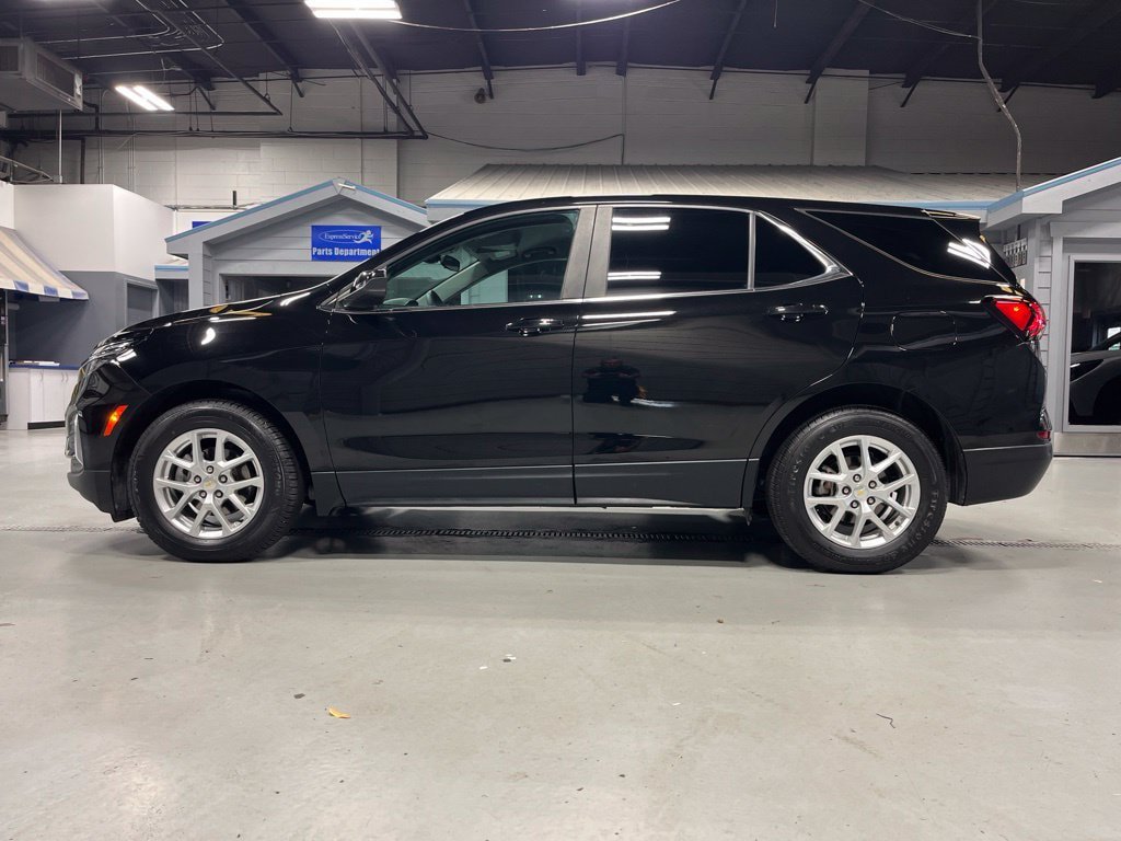 Used 2022 Chevrolet Equinox LT FWD image 4