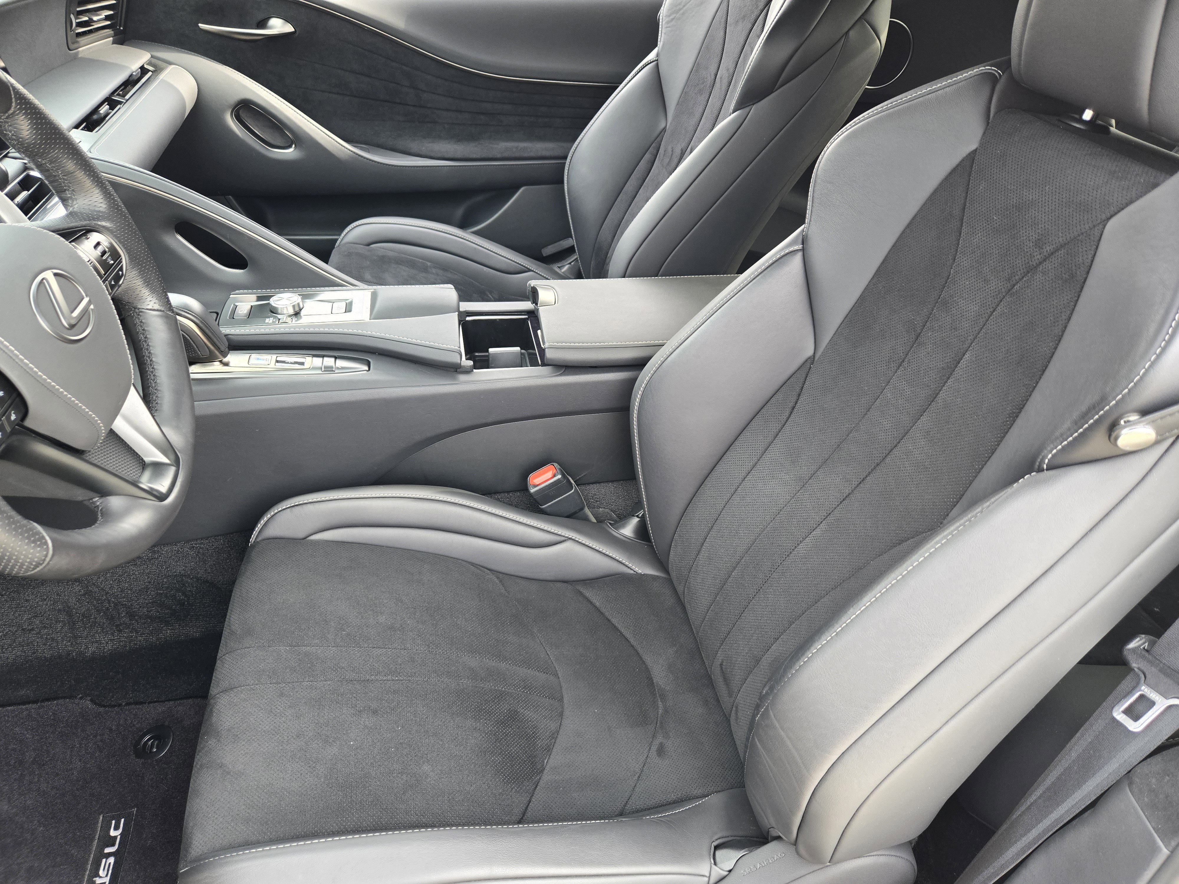 Used 2024 Lexus LC 500 Coupe w/ Sport Package image 23