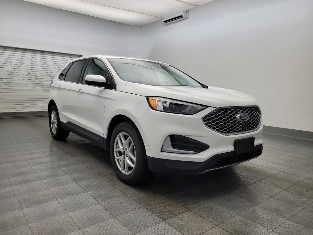 Used 2024 Ford Edge SEL image 13