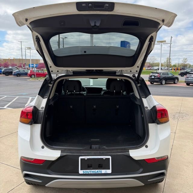 Used 2024 Buick Encore GX Preferred w/ Comfort Package AWD/4WD image 12
