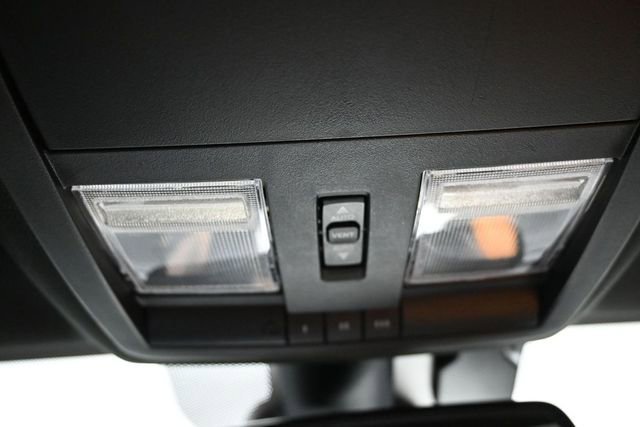 Used 2022 Dodge Challenger R/T Scat Pack w/ Shaker Package RWD image 41