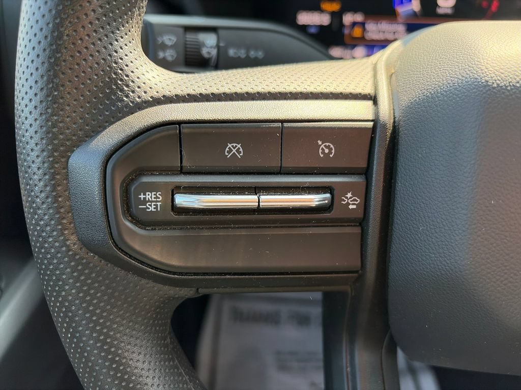 Used 2026 Chevrolet Colorado Trail Boss AWD/4WD image 13