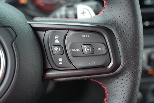 New 2026 Jeep Wrangler Unlimited Rubicon 392 w/ Quick Order Package 27X Moab AWD/4WD image 31