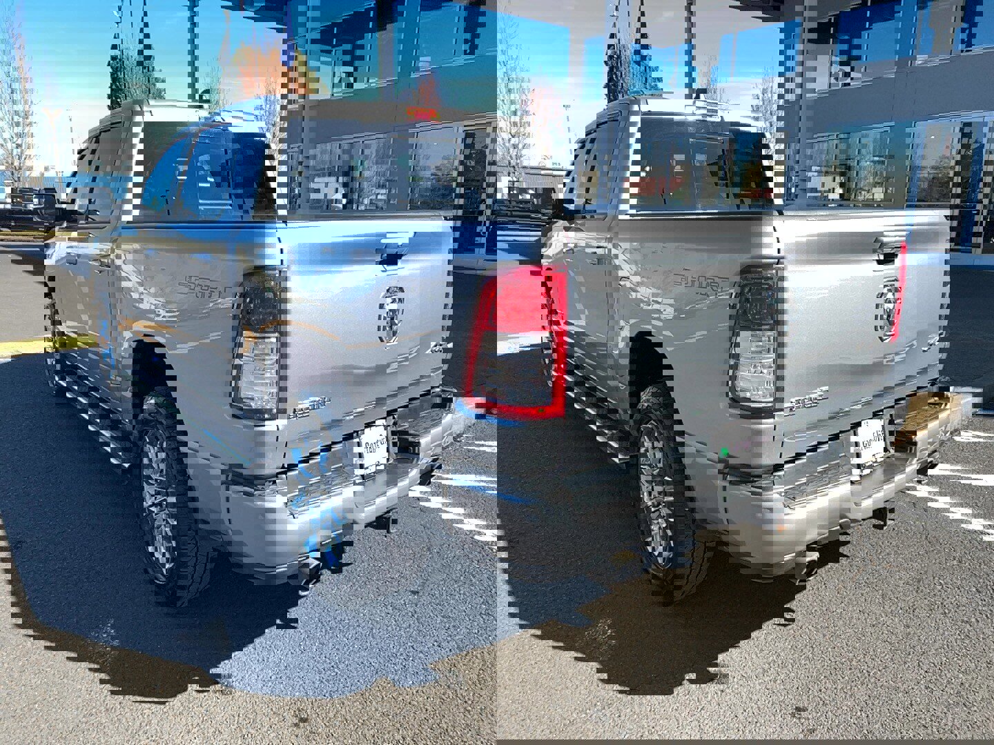 Used 2022 RAM 1500 Big Horn image 9