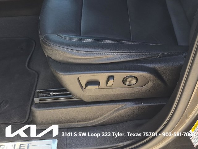 Used 2021 Chevrolet Tahoe LT w/ Rear Media and Nav Package AWD/4WD image 22