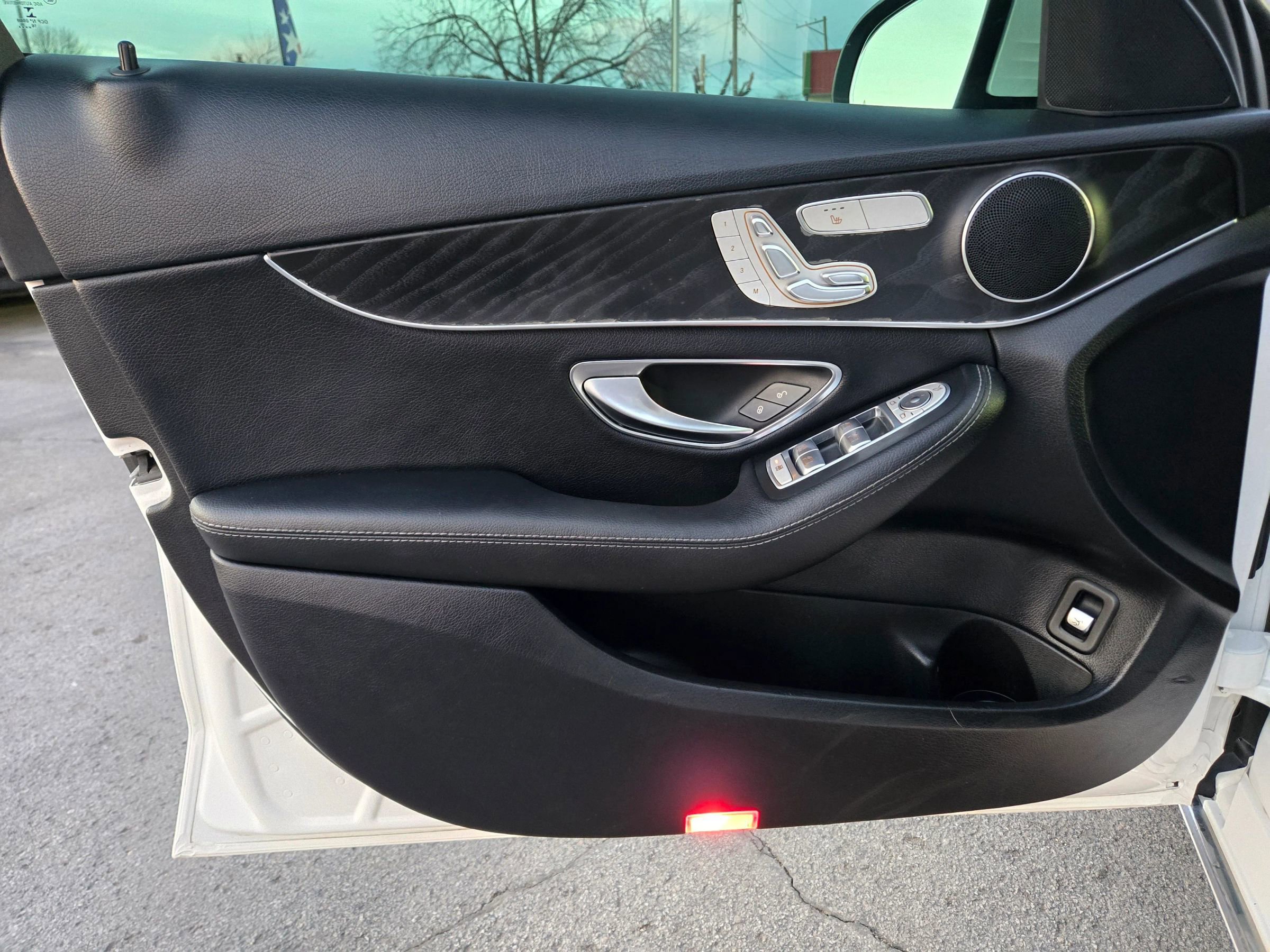 Used 2017 Mercedes-Benz C 300 4MATIC Sedan image 26