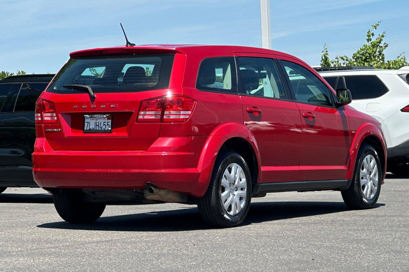 Used 2015 Dodge Journey American Value Package w/ Flexible Seating Group FWD image 3