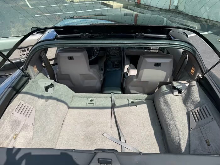 Used 1990 Chevrolet Corvette ZR-1 RWD image 21