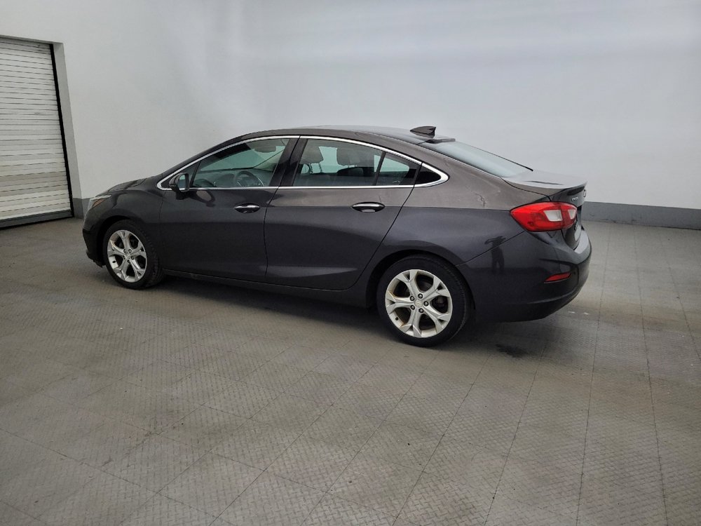 Used 2016 Chevrolet Cruze Premier FWD image 3