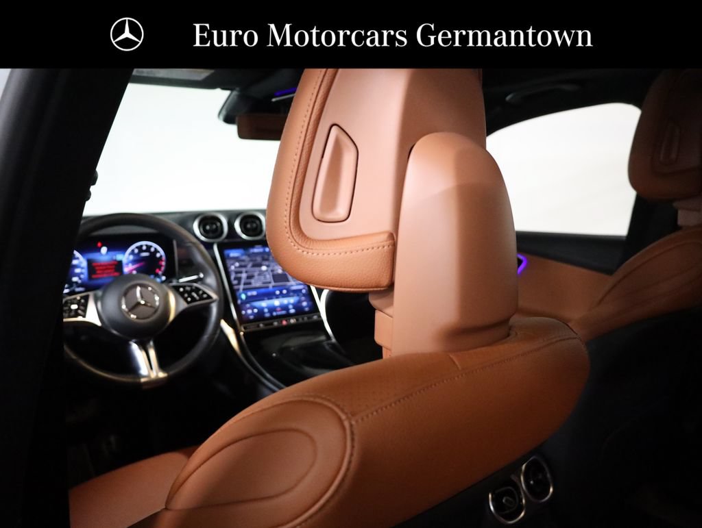 Used 2024 Mercedes-Benz GLC 300 4MATIC image 42