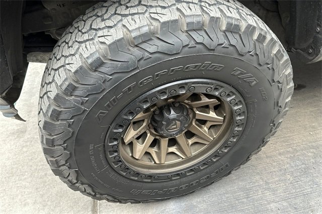 Used 2020 Toyota Tacoma 2WD Double Cab image 9